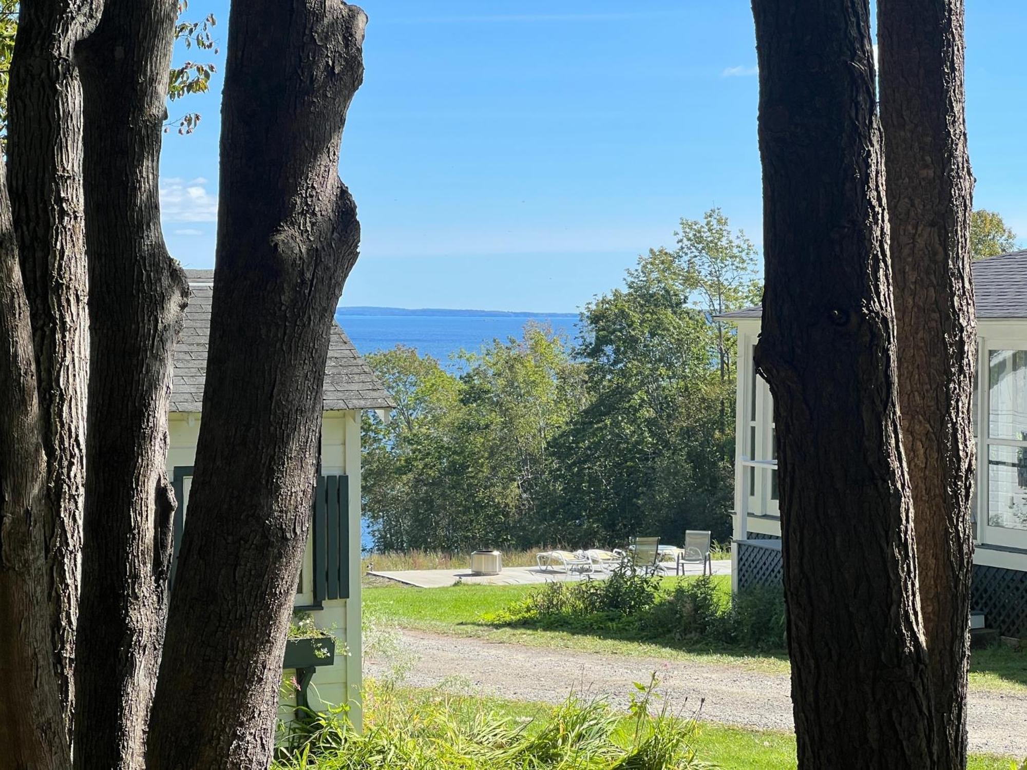High Tide Inn On The Ocean, Motel And Cottages كامدن المظهر الخارجي الصورة