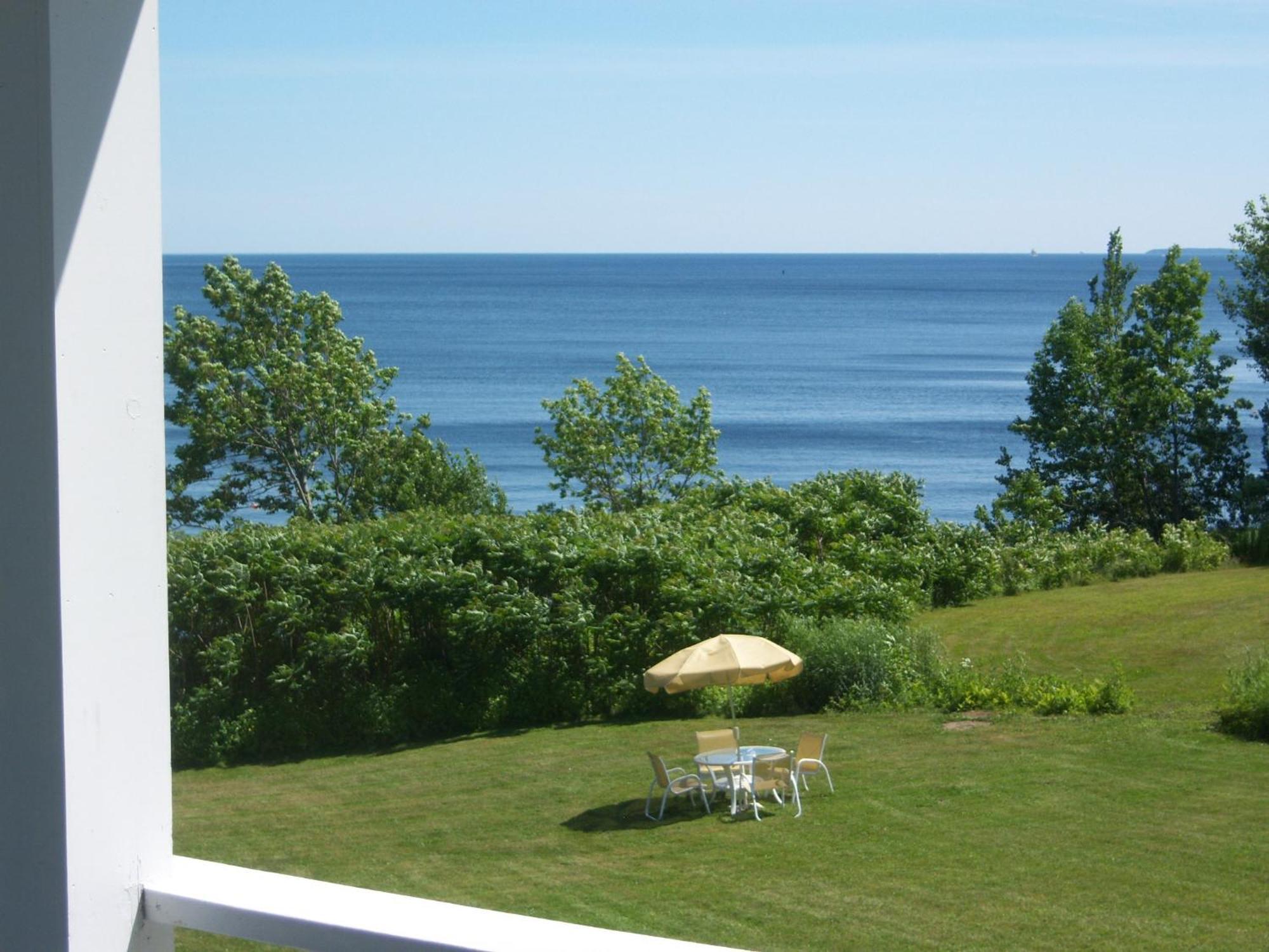 High Tide Inn On The Ocean, Motel And Cottages كامدن المظهر الخارجي الصورة