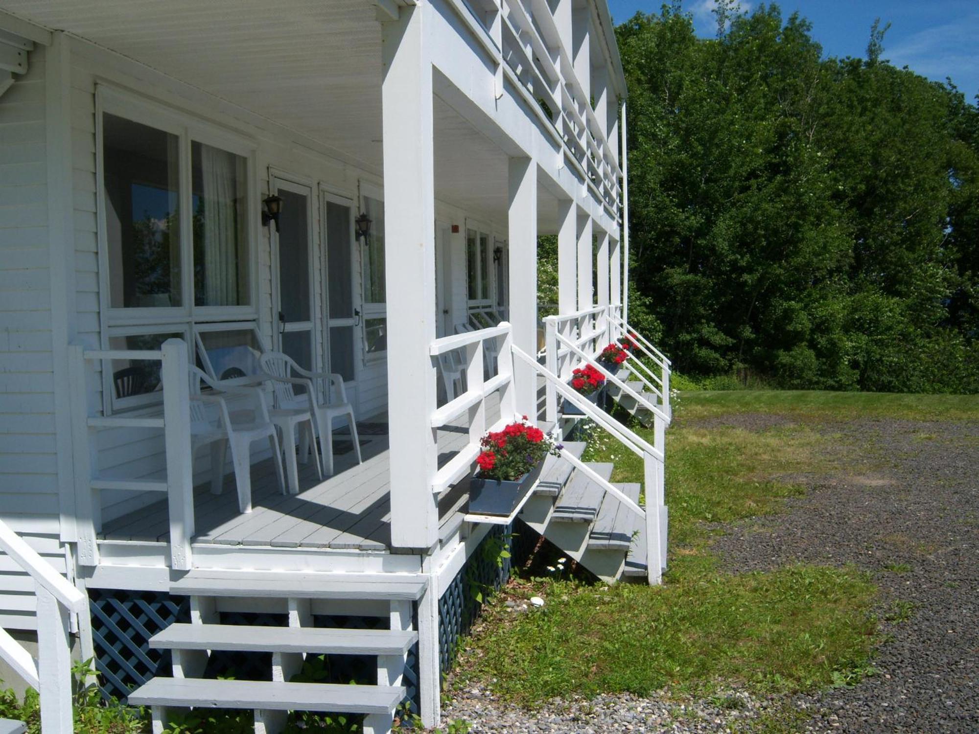 High Tide Inn On The Ocean, Motel And Cottages كامدن المظهر الخارجي الصورة